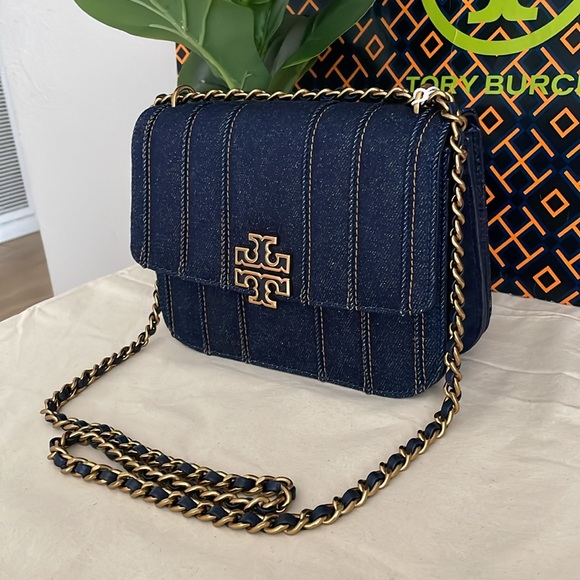 New, Tory Burch Britten denim small adjustable shoulder bag navy - Picture 4 of 14